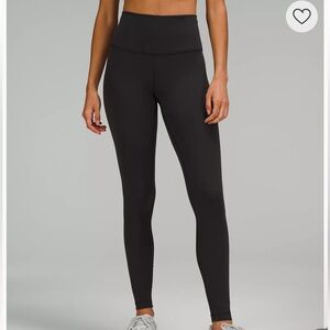 Lululemon Wunder Under leggings